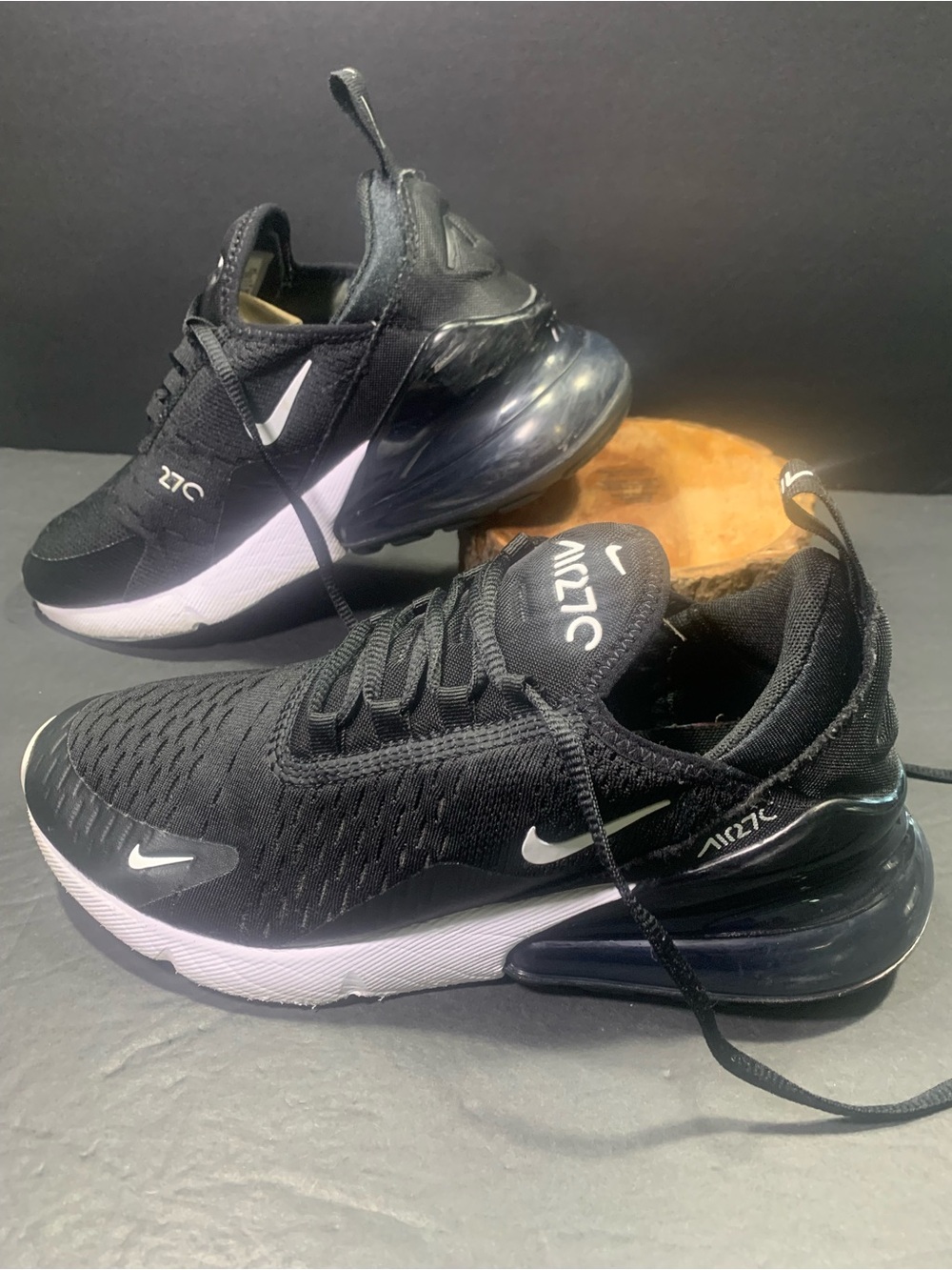 Nike Air Max 270 Women’s Black White Sneakers Shoe Size- 7.5
